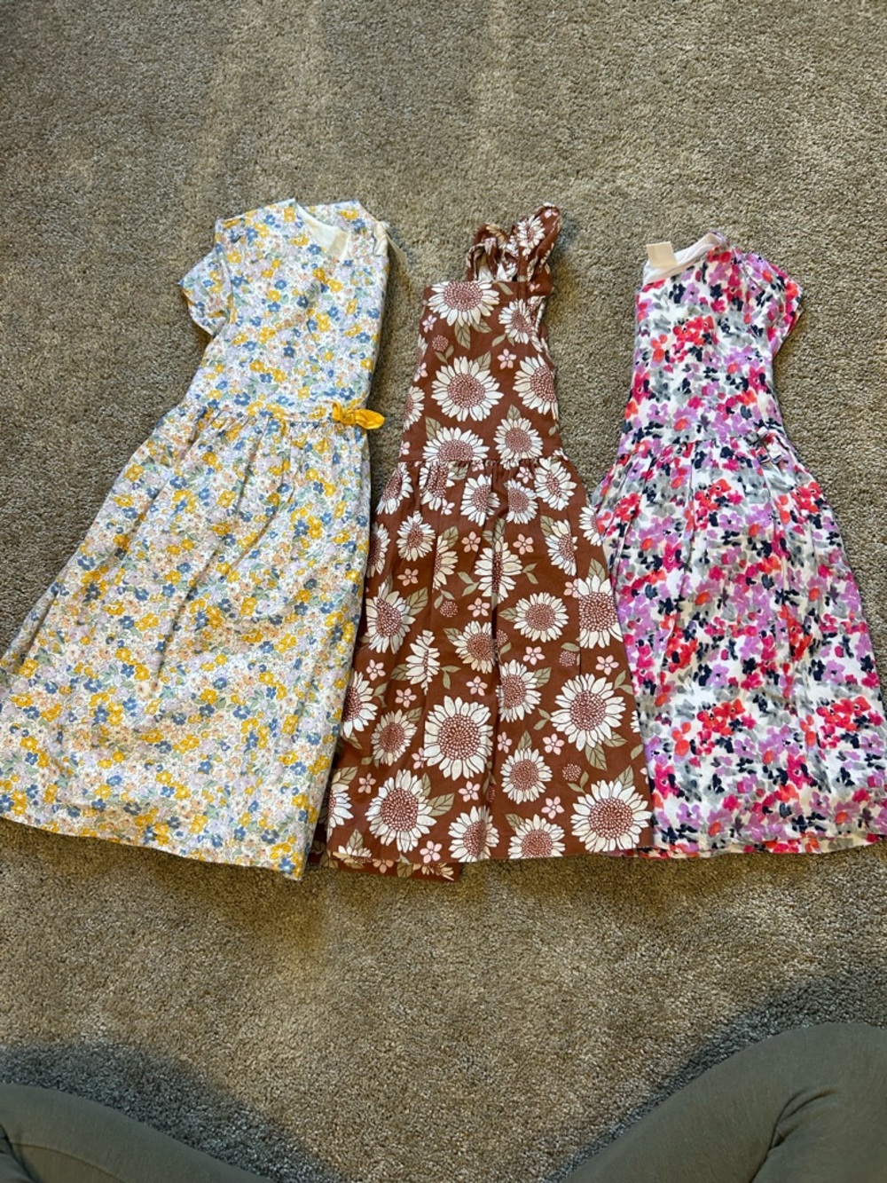 Bundle of 3 size 5 dresses